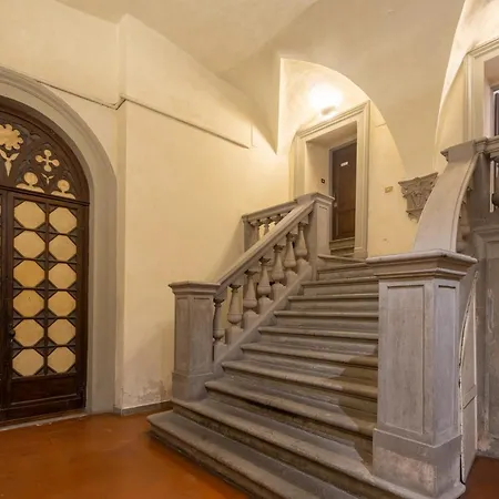 Santo Spirito Dimora Storica - 5 Minuti Ponte Vecchio - Centro * 피렌체