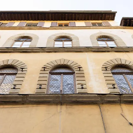 Santo Spirito Dimora Storica - 5 Minuti Ponte Vecchio - Centro