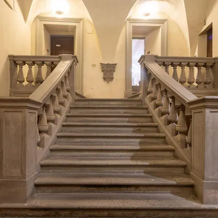 Apartment Santo Spirito Dimora Storica - 5 Minuti Ponte Vecchio - Centro